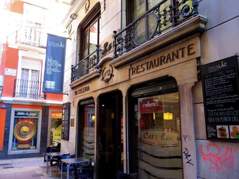 El Tubo de Zaragoza, bares, tapas y vinos de ayer y hoy