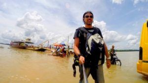 Cruzando el río Mekong