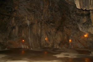 Cueva hospital (Quang Y), Isla de Cat Ba, Vietnam