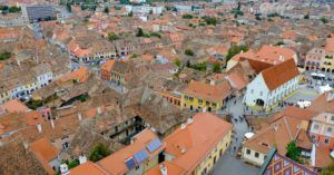 Vistas del casco antiguo de Sibiu, Rumania