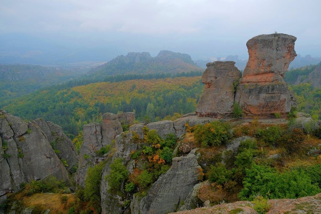 Fortaleza de Belogradchik y Cueva de Magura, en ruta por Bulgaria