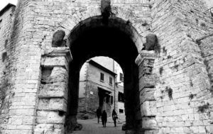 Porta all´arco, Volterra