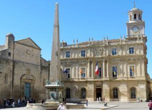  Plaza de la República de Arles