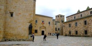 Escultura de San Pedro de Alcántara