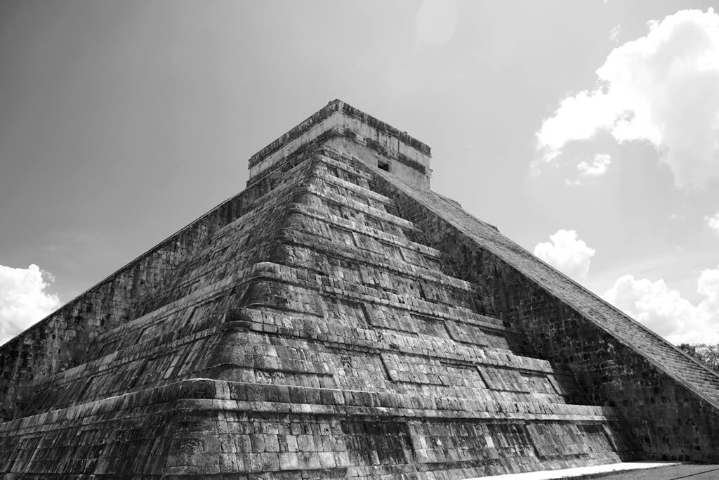 Pirámide de Kukulcán, uno de los símbolos de México
