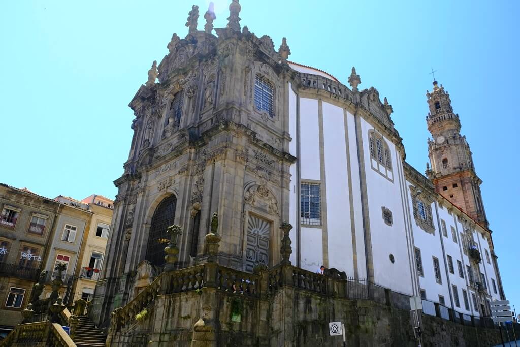 Iglesia y Torre de los Clérigos, Imprescindibles qué ver en Oporto