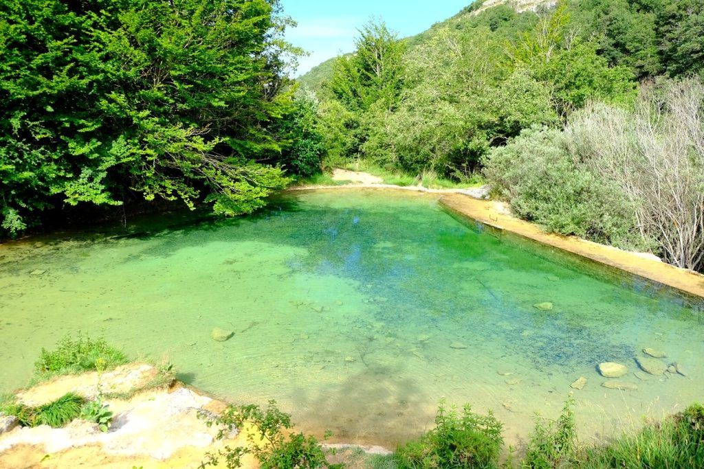 Sendero de la cascada de Covalagua