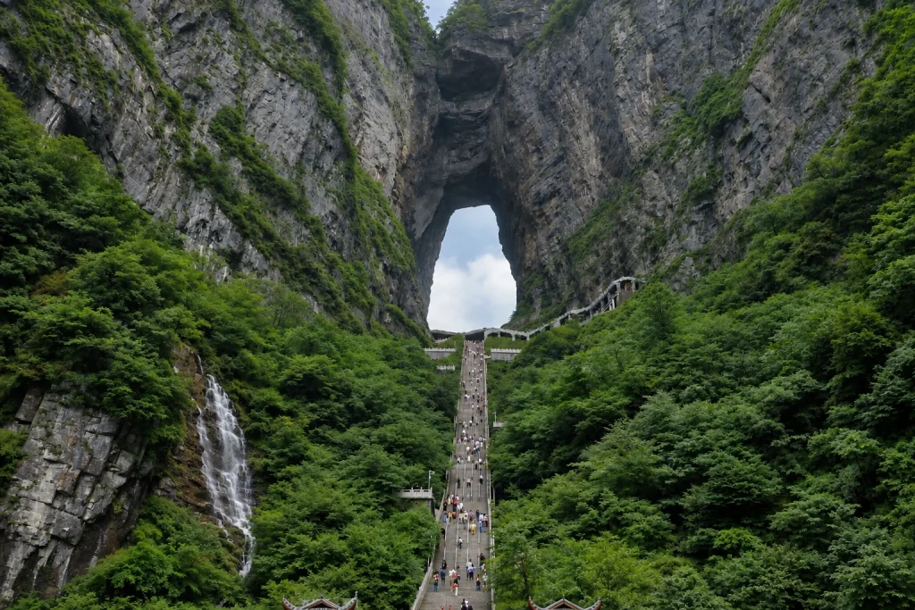 Tianmen Shan, la Puerta del Cielo de China Tianmen Shan, la Puerta del Cielo de China