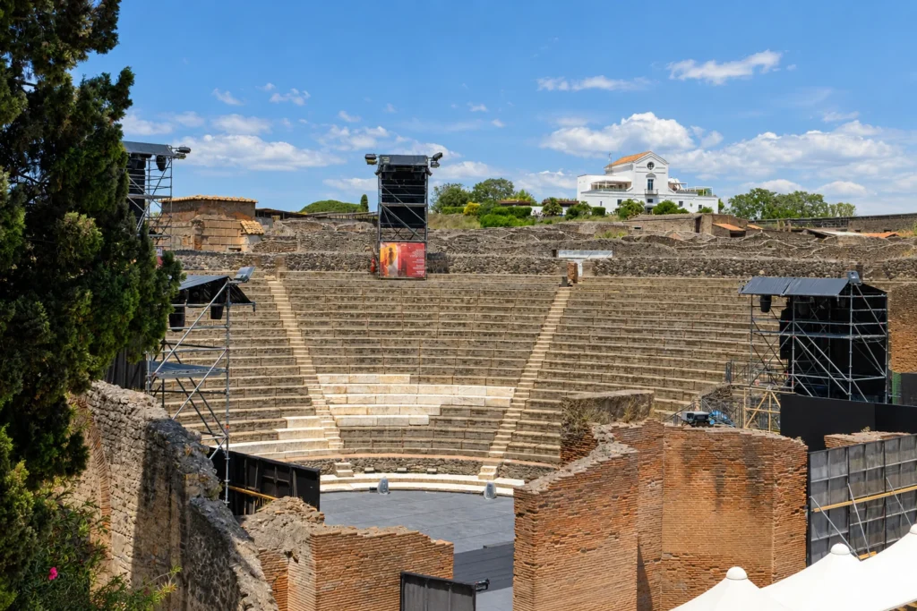 El Teatro Grande El Teatro Grande