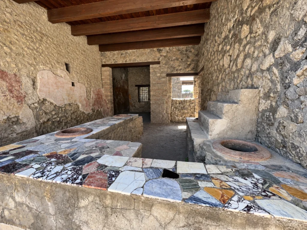 Thermopolium de Vetutius Placidus Thermopolium de Vetutius Placidus